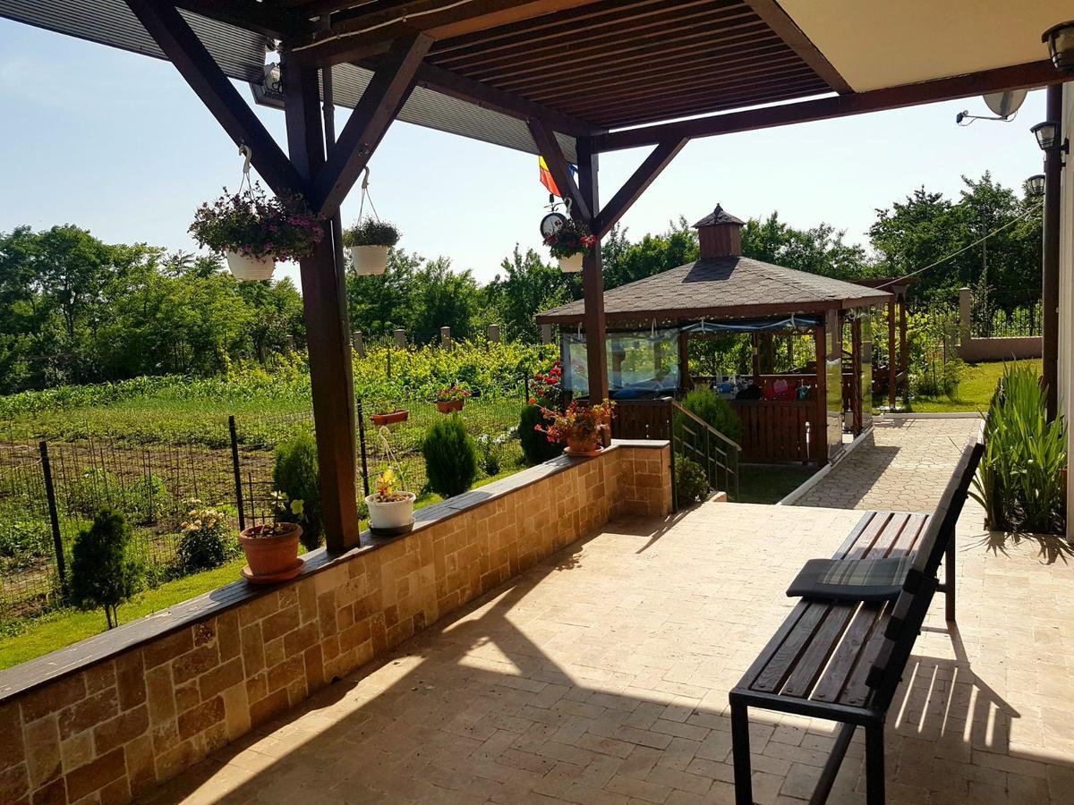 Nobless Villa Mereni  Exterior photo